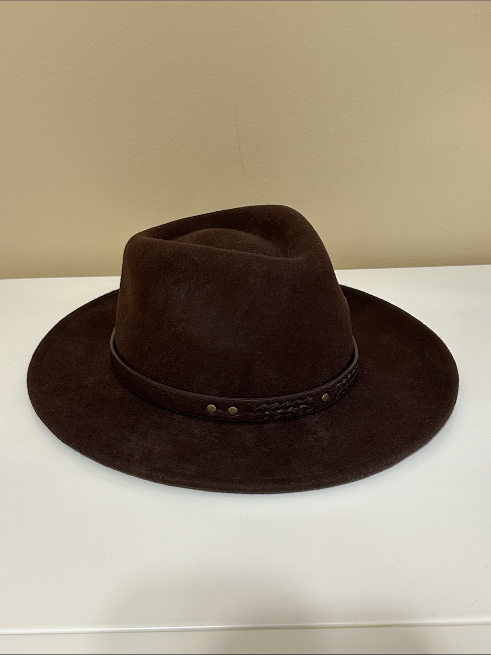 Wide Brim Brown Felt Cowbody/Fedora Hat